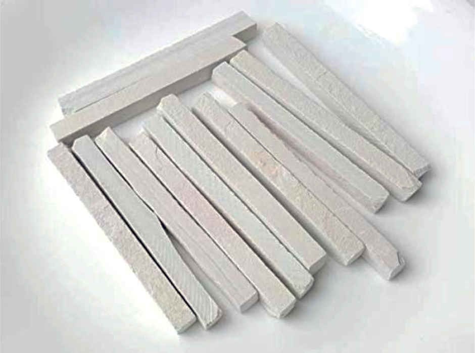 Divine Vibes Chalk Pencil Natural White