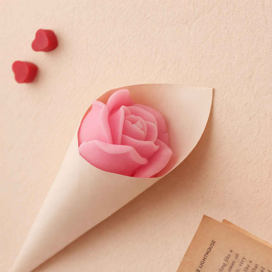 Rose Bouquet Candle | Unique Valentine Gift | Rose Day Edition | Oye Happy