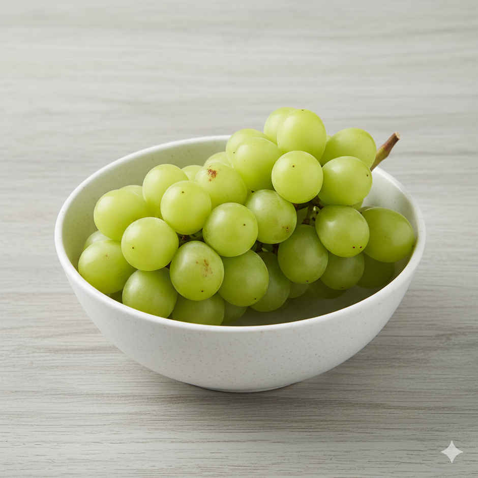 Grapes Green Imported
