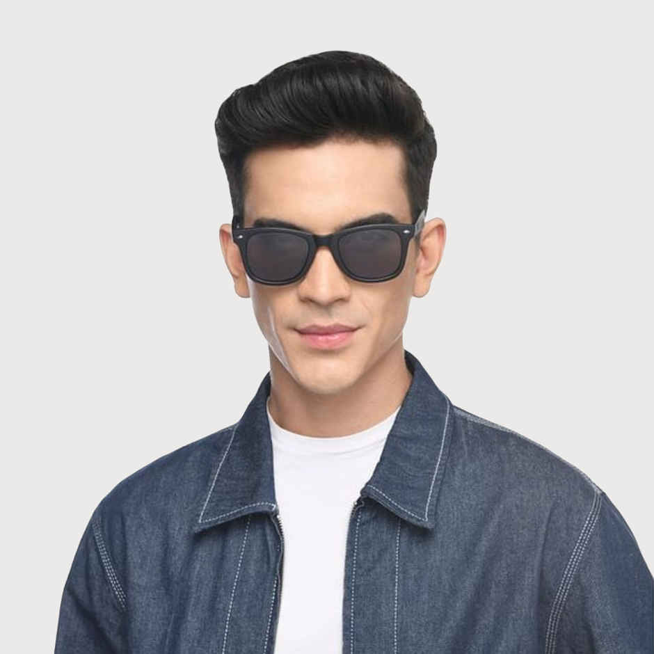 Vincent Chase By Lenskart Unisex Polycarbonate Wayfarer Sunglasses | Black - L