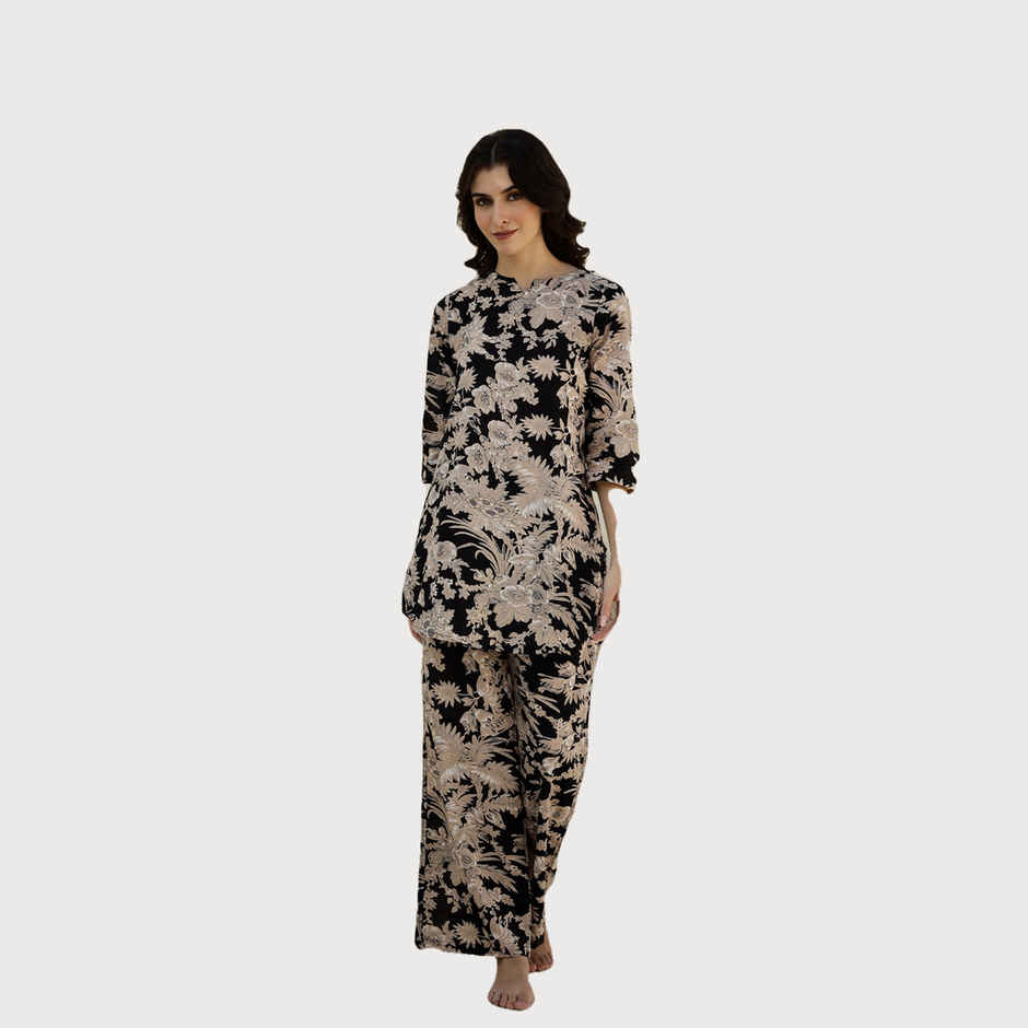 Sanskrutihomes Women Floral Black Printed Pure Cotton Night Suit SE-NSP-777 | L