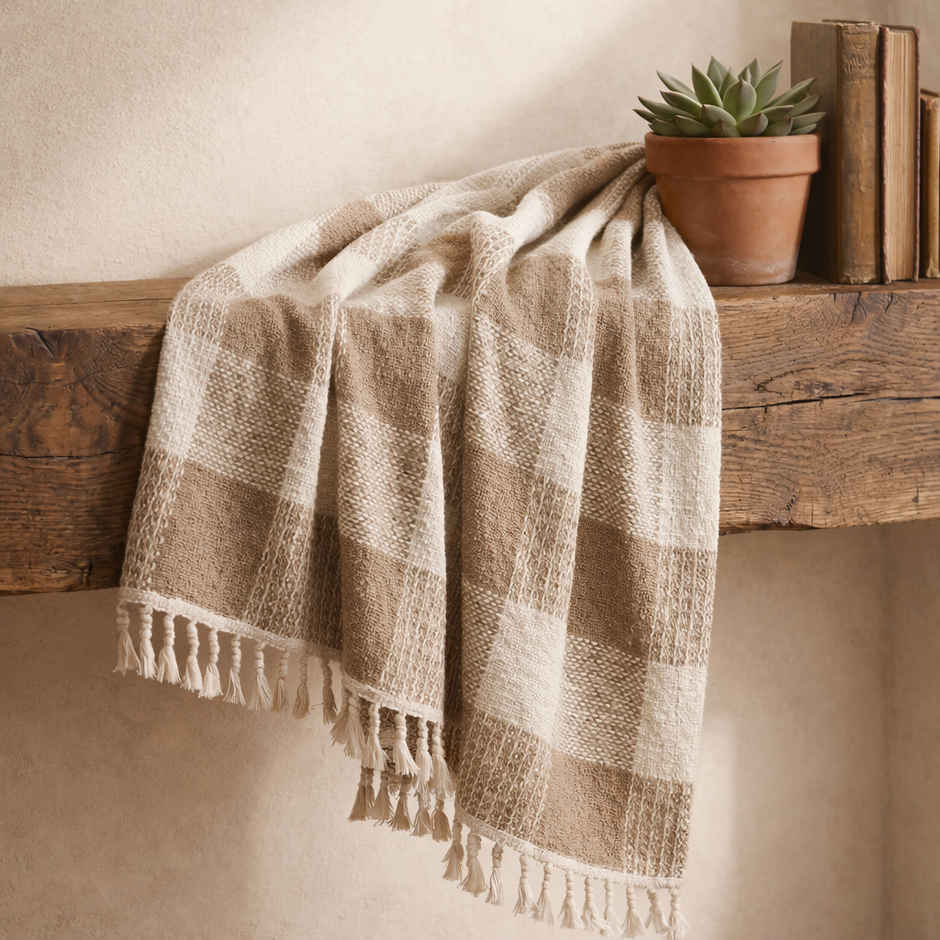 Elegant Weavers Spice Throw