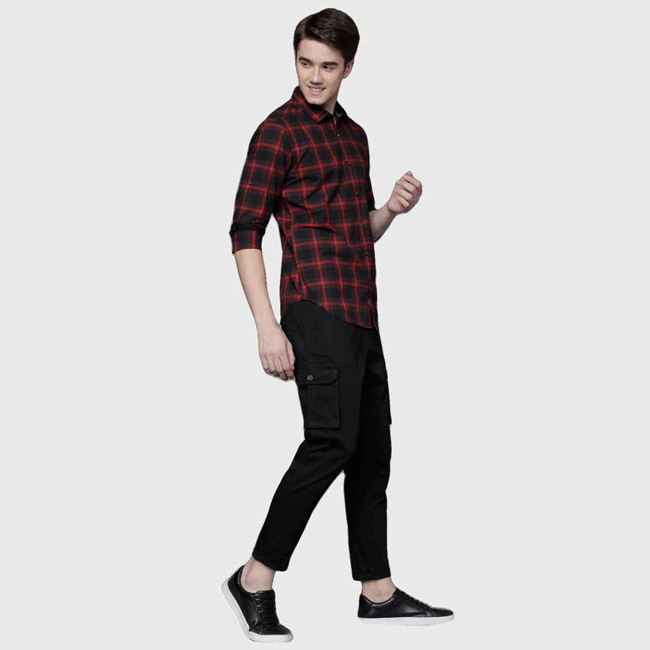 HIGHLANDER Men's Slim Fit Solid Cargos | Black - 32