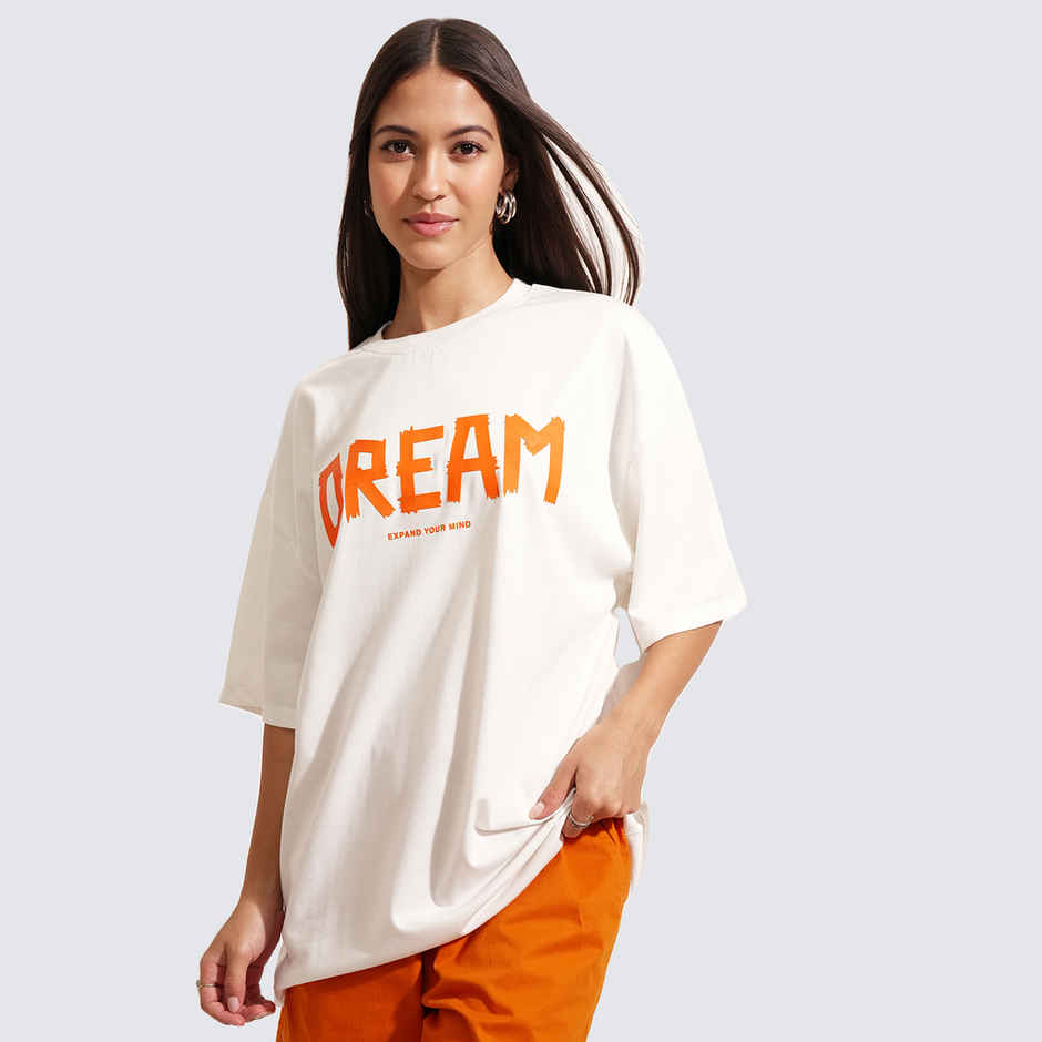 Tokyo Talkies Women's Solid Oversized Fit Chest Print T-shirt | White - L