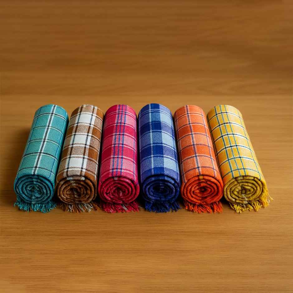 HD Creations Mayura Bath Towel 60 x 28 in | Color May Vary