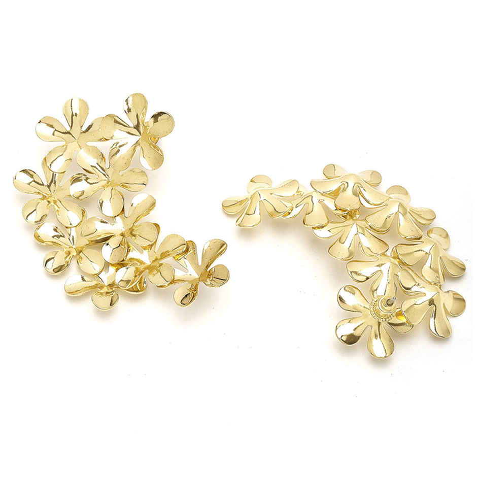 Karatcart Women's Stud Earrings Gold One Size | 33038940