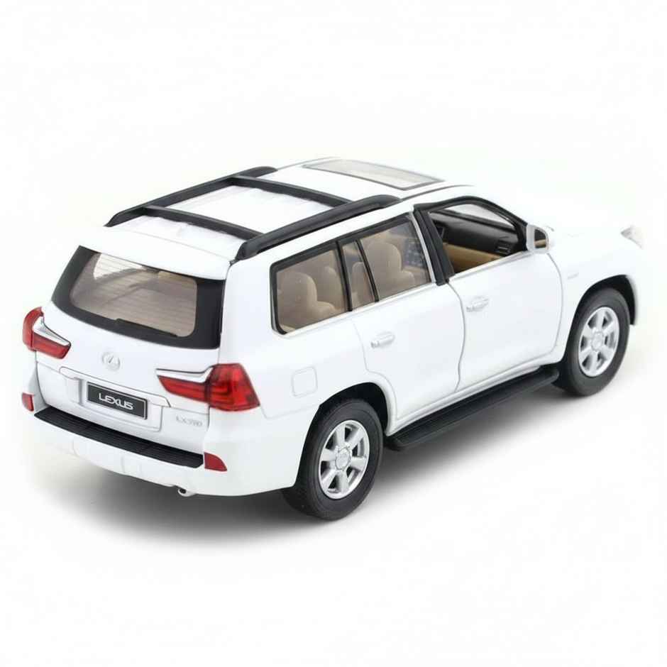 MSZ Licensed 1:32 Lexus LX570 White Die-cast Vehicle