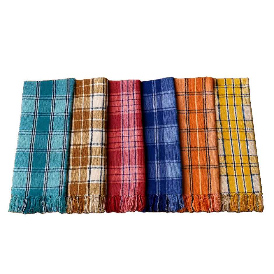 HD Creations Mayura Bath Towel 150cm x 71cm | Color May Vary