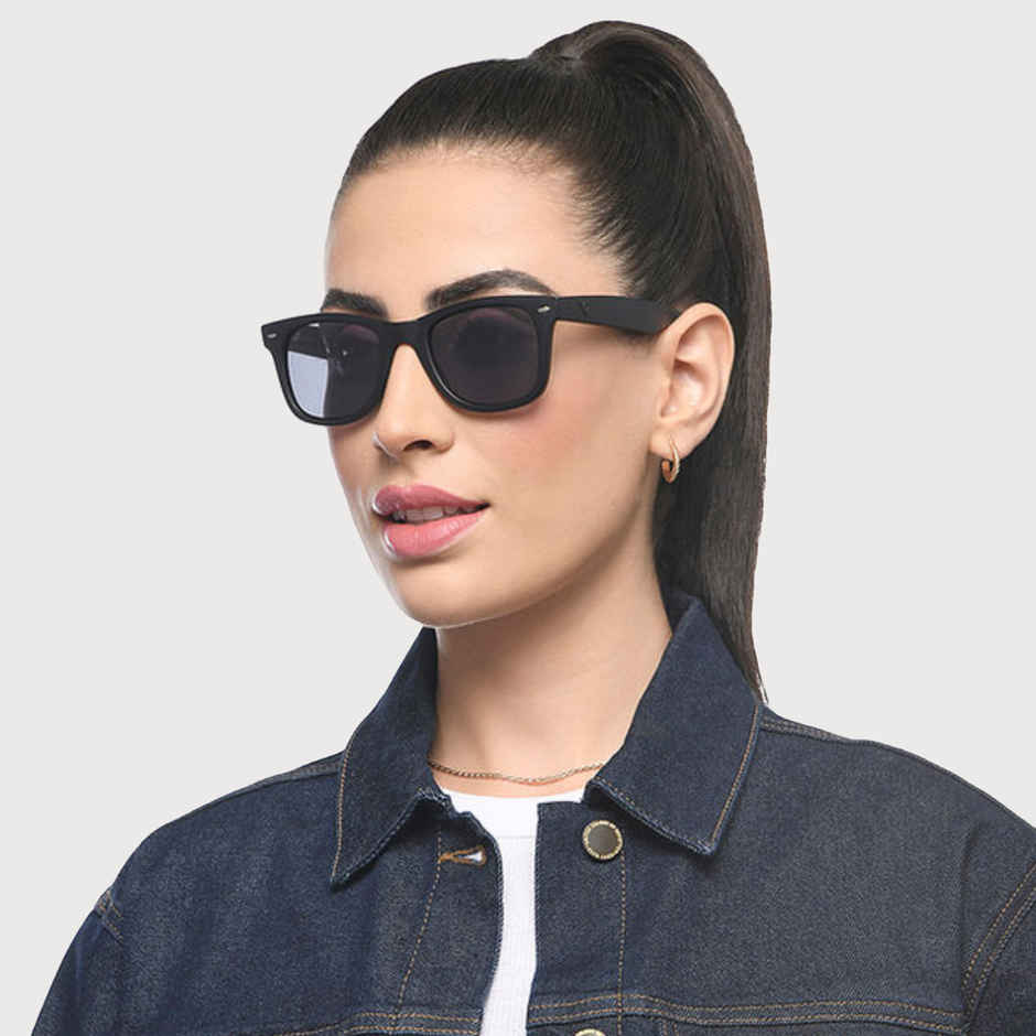 Vincent Chase By Lenskart Unisex Polycarbonate Wayfarer Sunglasses | Black - L