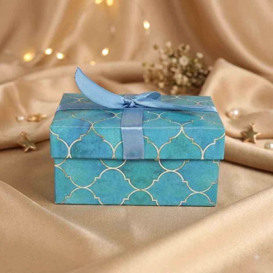 Itsy Bitsy Gift Box With Bow Moroccan Trellis Aqua Shimmer L10.5 x W8 x D5.4cm