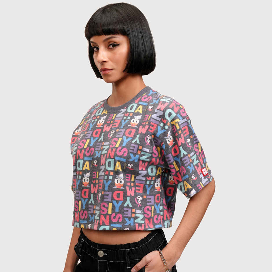 Tokyo Talkies Women's Disney Mickey & Friends Print Boxy Crop T-shirt | Black - M