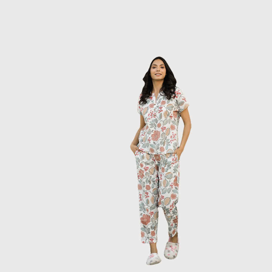 Sanskrutihomes Women's Printed Pure Cotton Night Suit | White - L