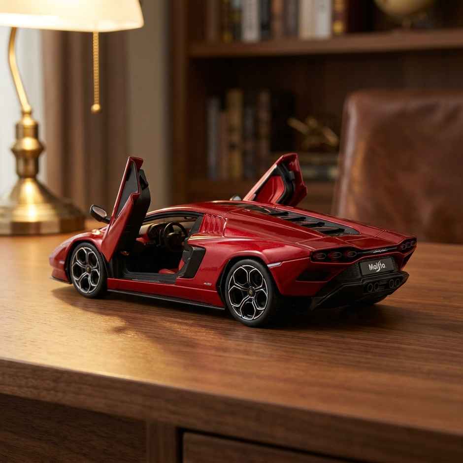 Bburago Licensed 1:24 Model Lamborghini Countach LPI 800