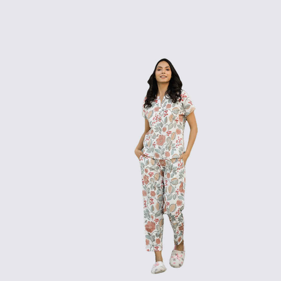 Sanskrutihomes Women's Printed Pure Cotton Night Suit | White - XL