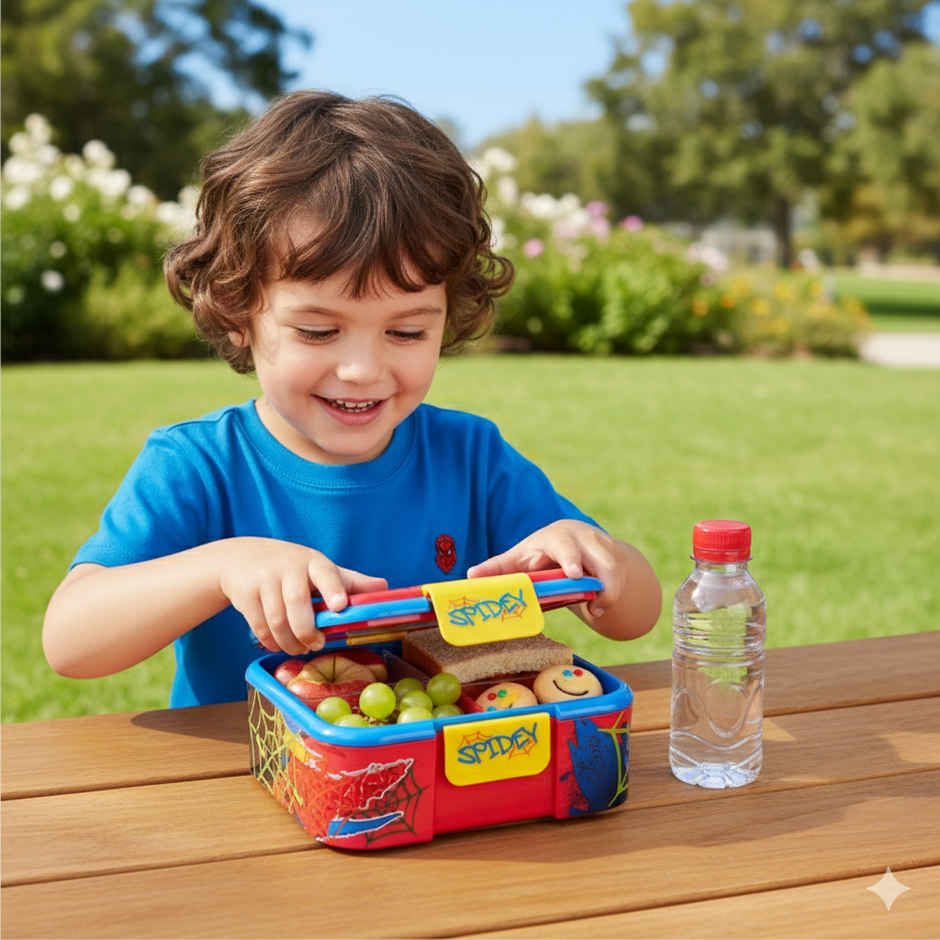 Striders Supreme Multi Compartment Sandwich Box Spiderman Moving Target