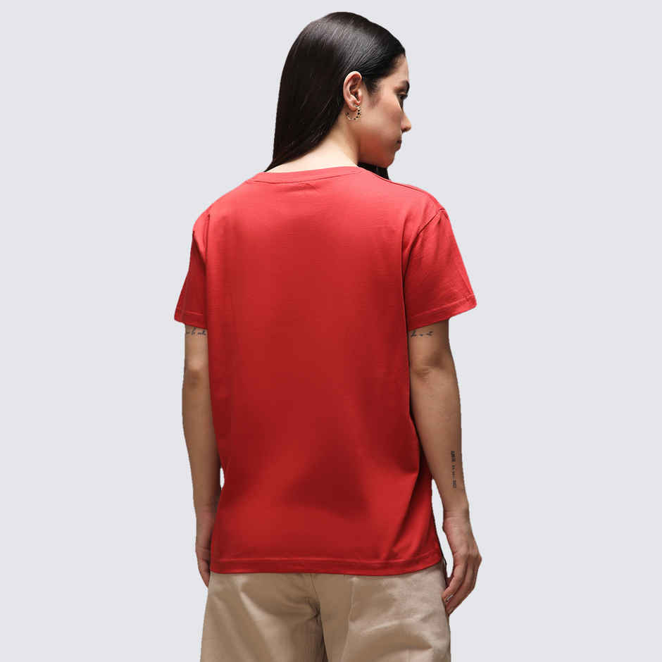 Dillinger Women's Short Sleeve Boxy Regular Embroidery T-shirt | Red - L