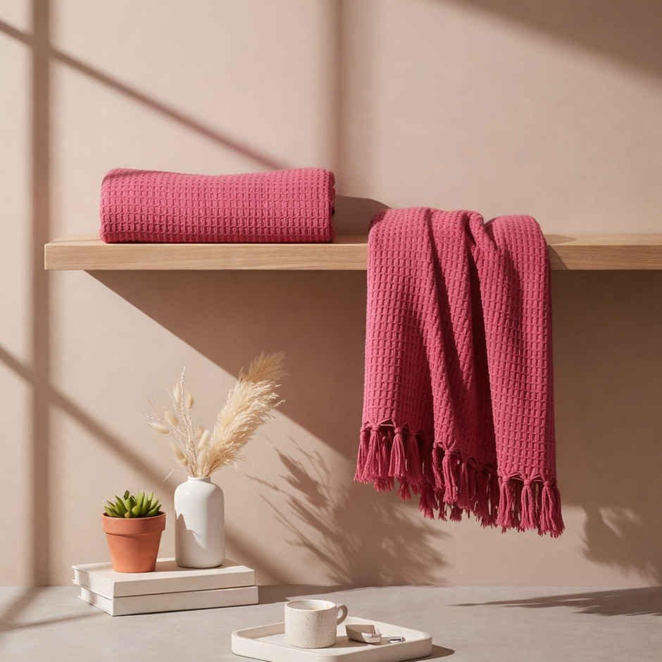 Elegant Weavers Flamingo Throw