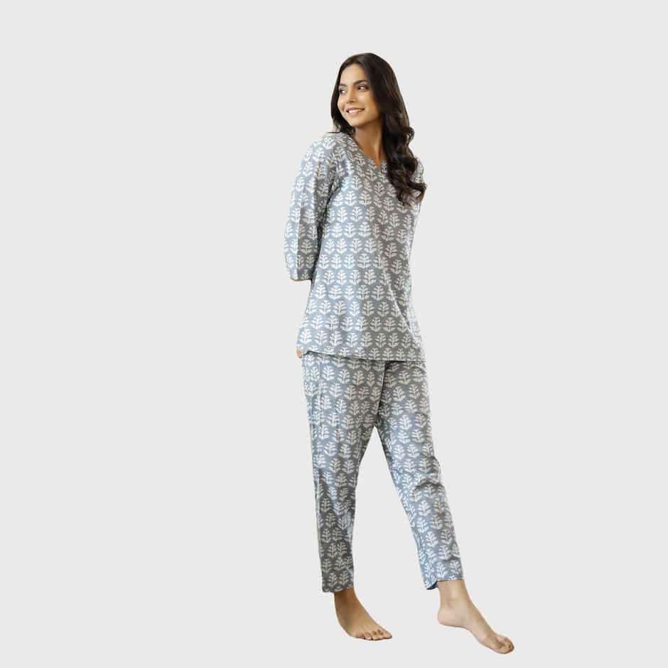 Sanskrutihomes Women's Printed Night Suit | Grey - XL