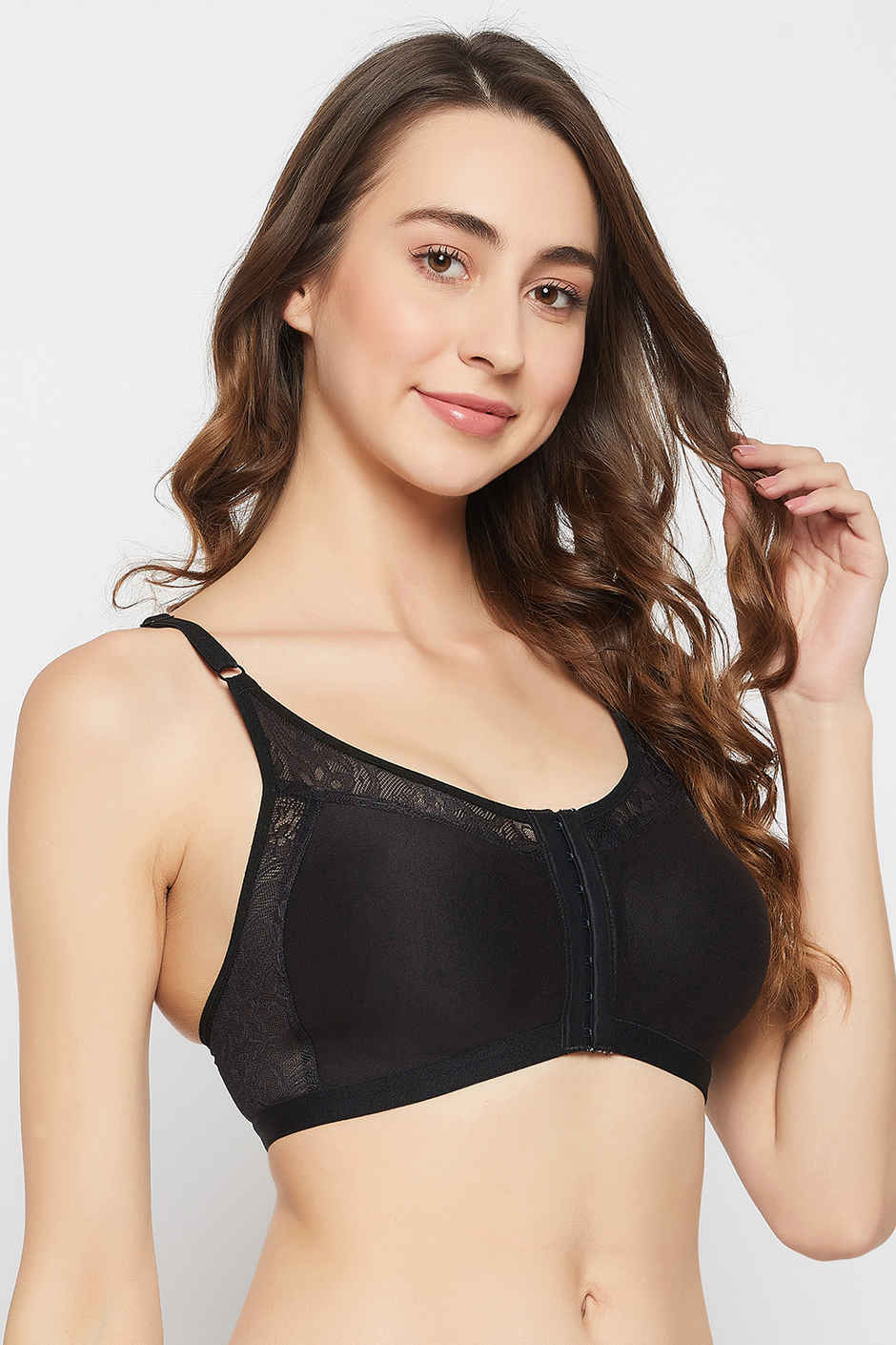 Clovia Women's Non-Padded Non-Wired Spacer Cup Easy-On Front Open Full Figure Bra | Black - 36 B
