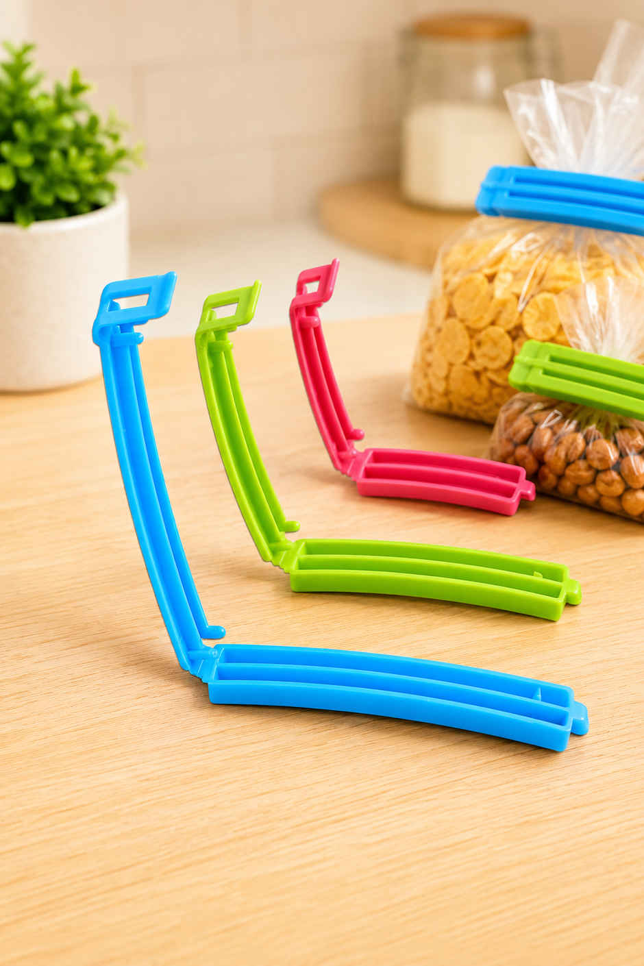 Everest Bag Clip Set Of 12 Pcs Combo