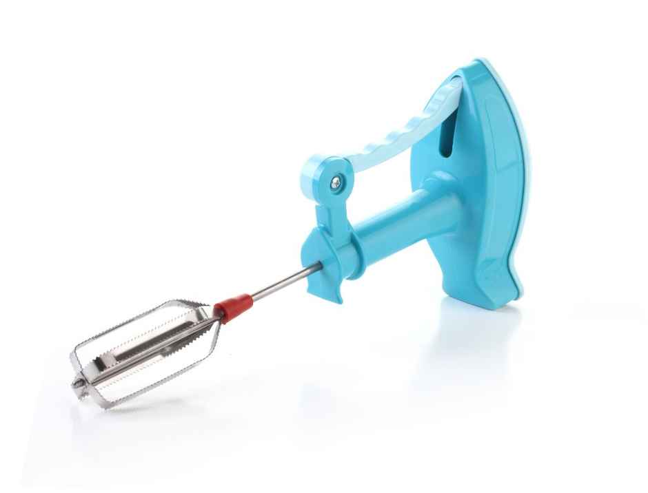 Crystal Plastic Impel Hand Beater / Blender (Colour May Vary)