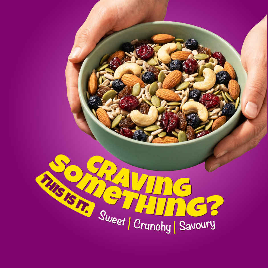 Farmley Trail Mix Dry Fruit- Almonds, Cashews, Cranberries, Blueberries, Blackcurrant & More