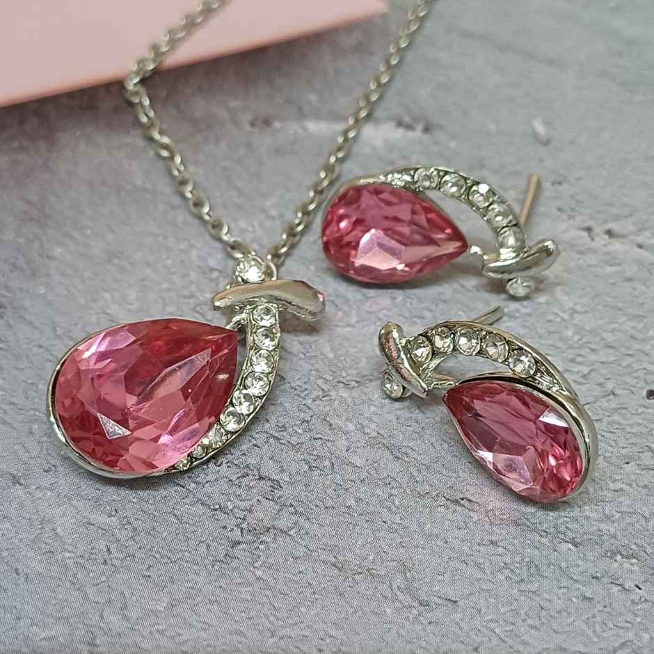 Pink Diamond set (Pendant Chain+Earring)