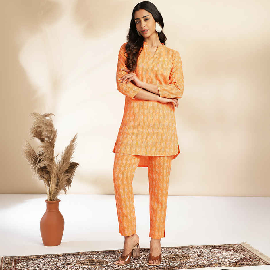 Janasya Women's Orange Pure Cotton Woven Design Regular Co-ord Set - S