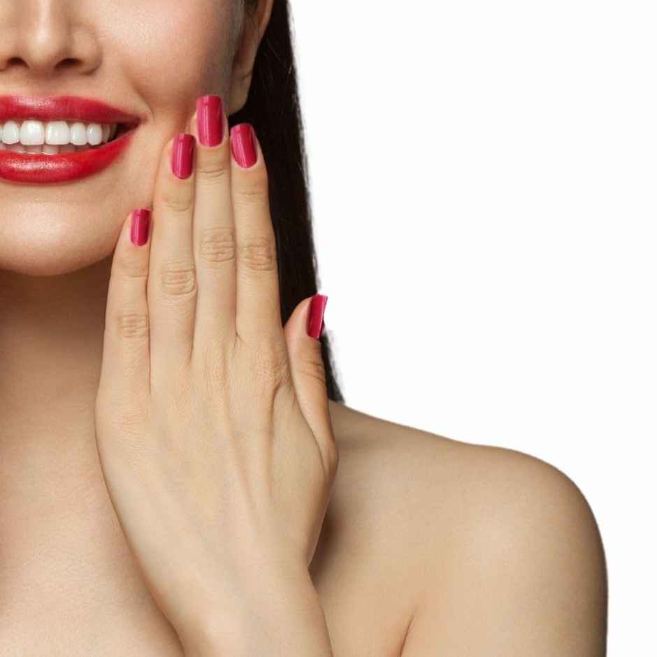 Sanfe Instant Stick On Nails - Heart