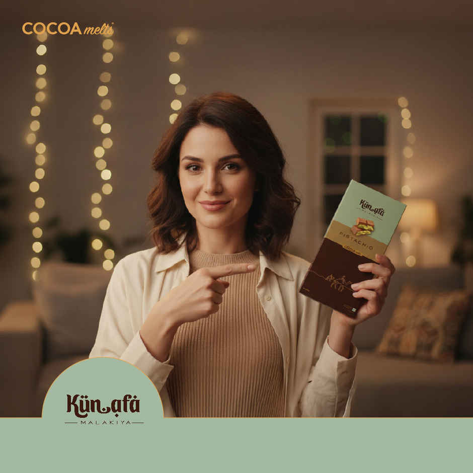 Cocoa Melts Dubai Pistachio Kunafa Chocolate Bar