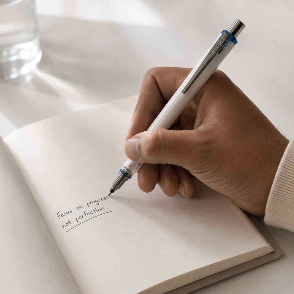 Mitsubishi Uni Advance Kurutoga Mechanical Pencil