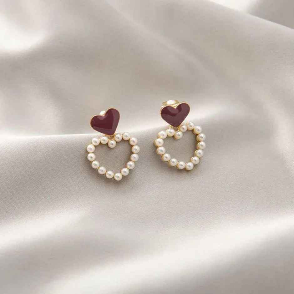 Estailo Fashion A Pearl Of Wisdom Heart Earrings | E0001124 | White