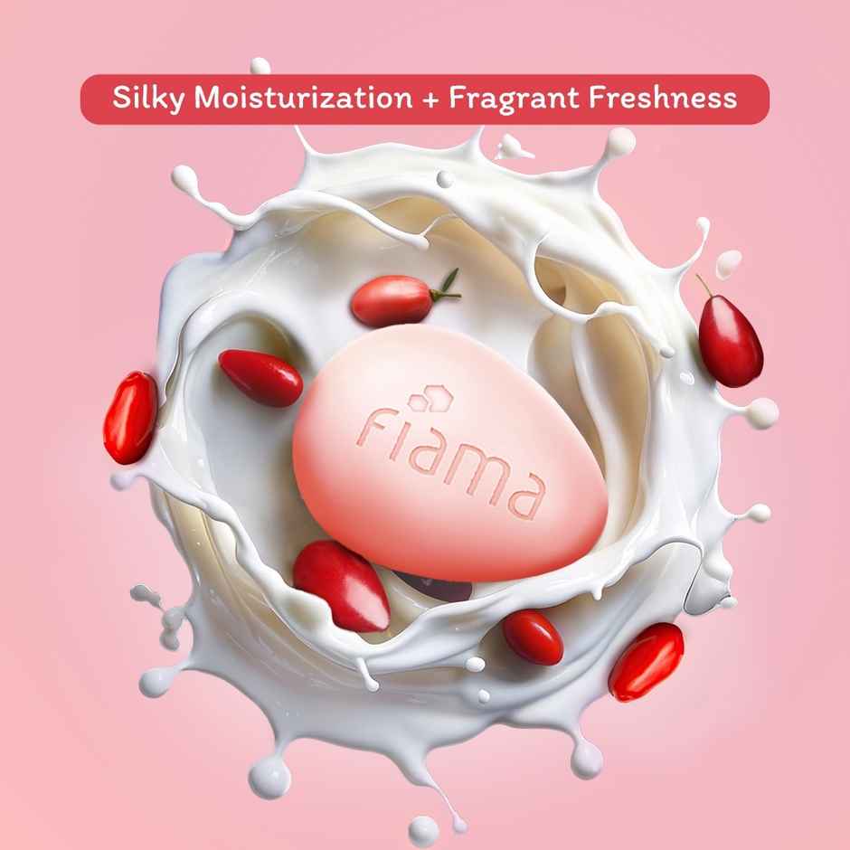 Fiama Moisturizing Bar Japanese Hokkaido Milk & Goji Berry Non-Sticky Moisturization