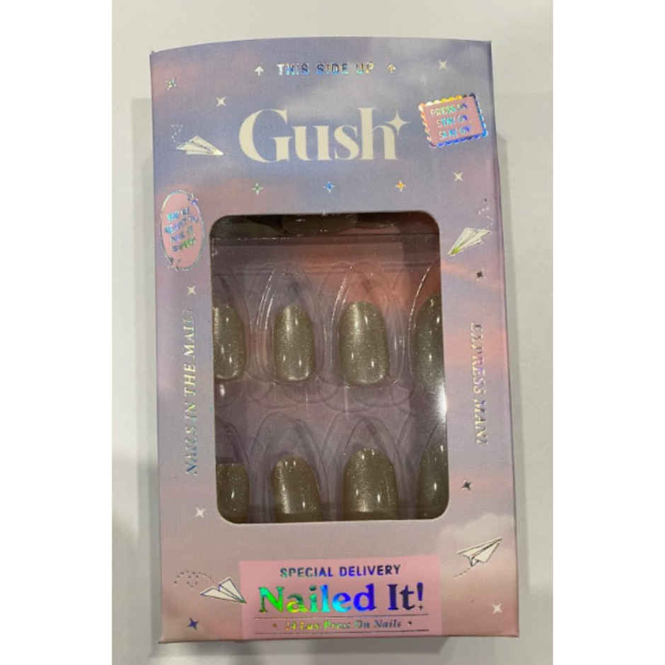 Gush Beauty Nailed It | Reusable Luxury Press On Nails With Application Kit - Wifey Energy Cat Eye