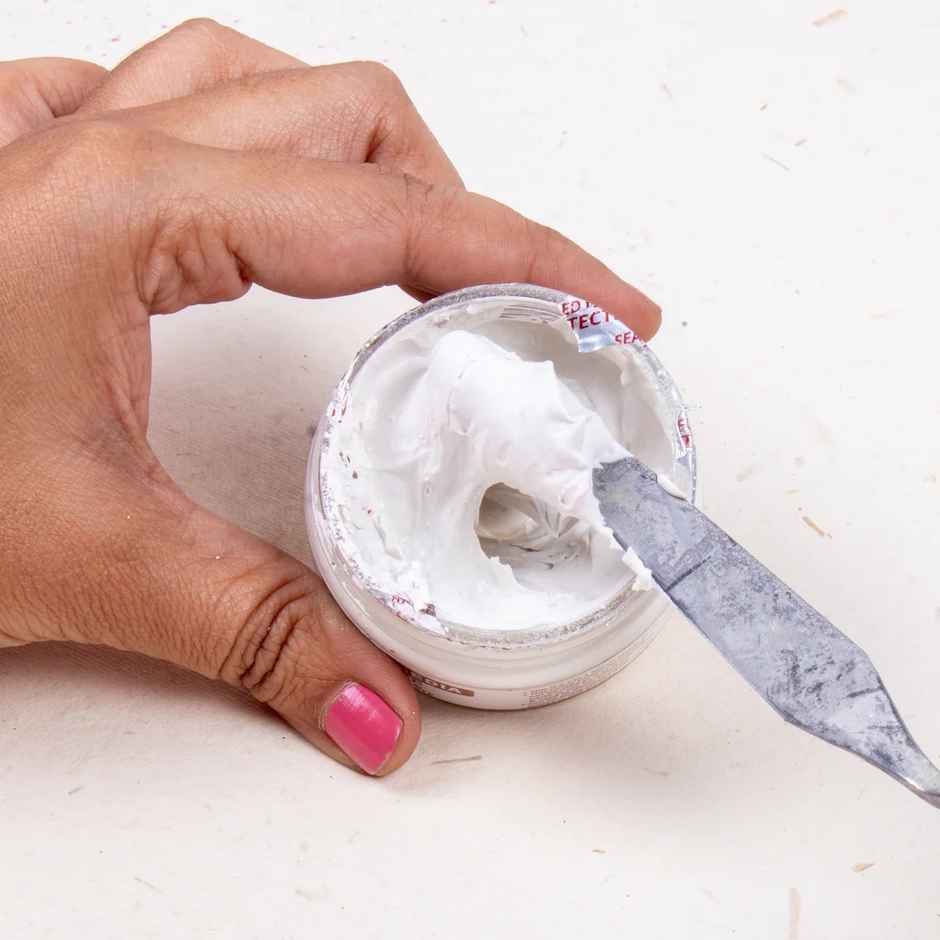 Itsy Bitsy 2 in 1 Gesso Modelling Paste White 100 gms Bottle Lb