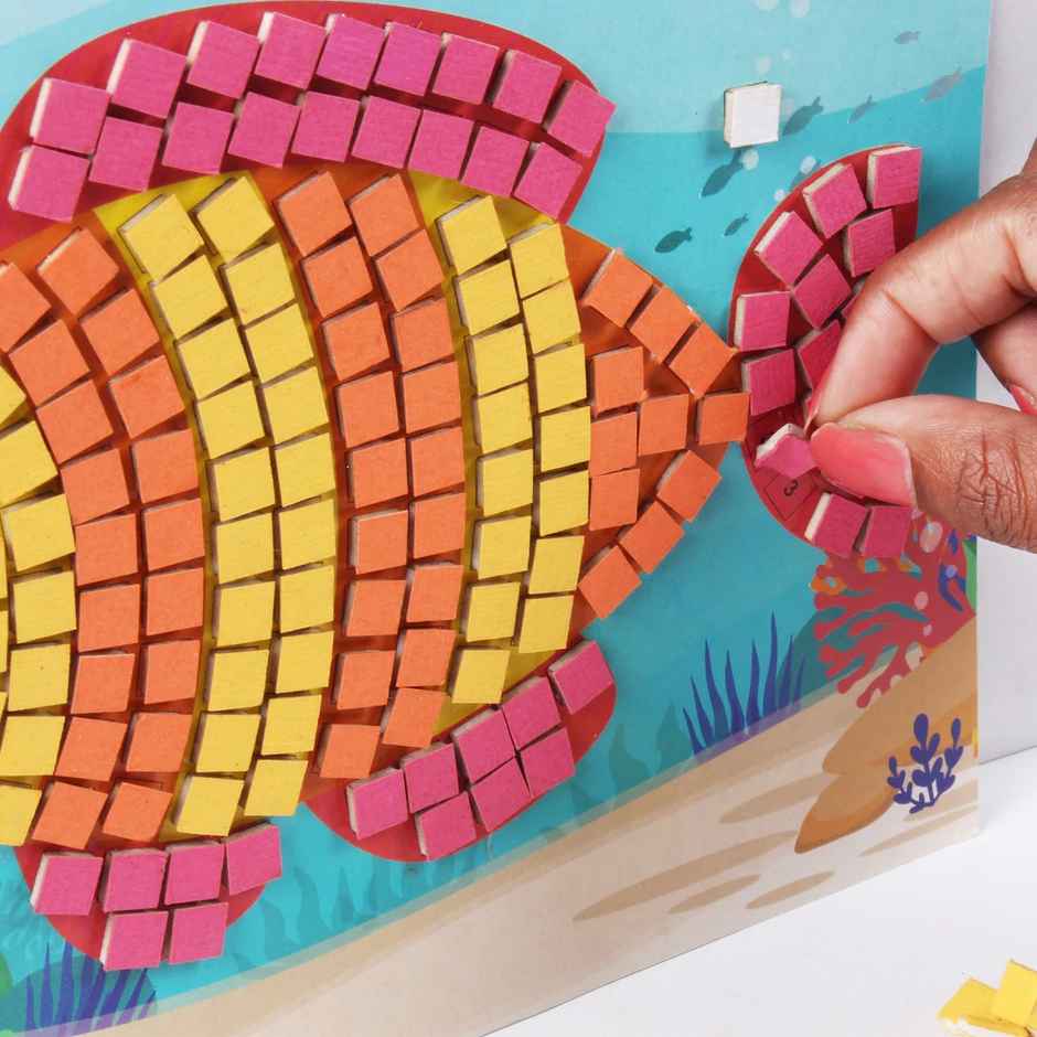 Itsy Bitsy Peel and Stick Mosaic Art Decor Fish 17 x 21cm Lb