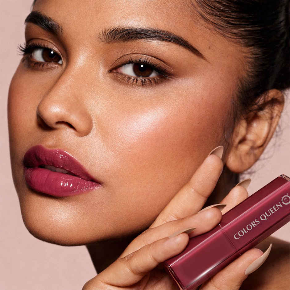 Colors Queen High Shine Gloss Stick enriched with Vitamin E & Squalane - 01 Mauve Macaron