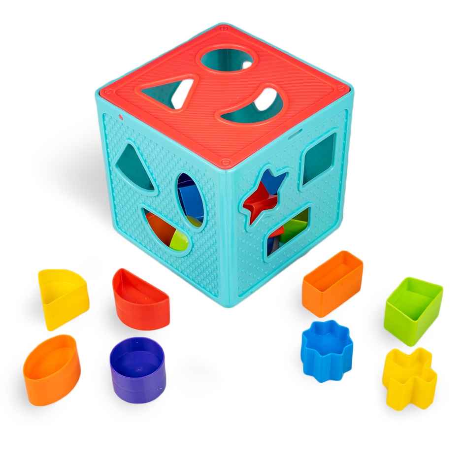 Ratna's Shape Sorter Cube Sr.