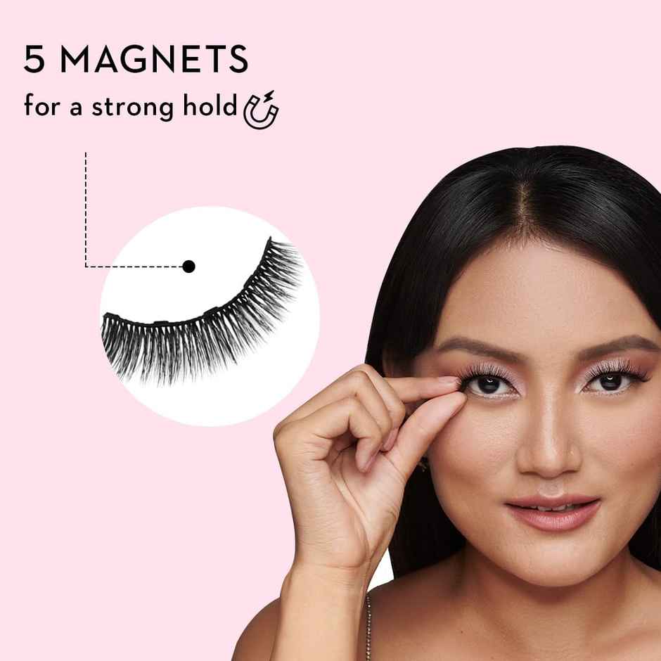 SUGAR Cosmetics Maximeyes Drama Magnetic Eyelashes + Eyeliner - 02 Exceptional