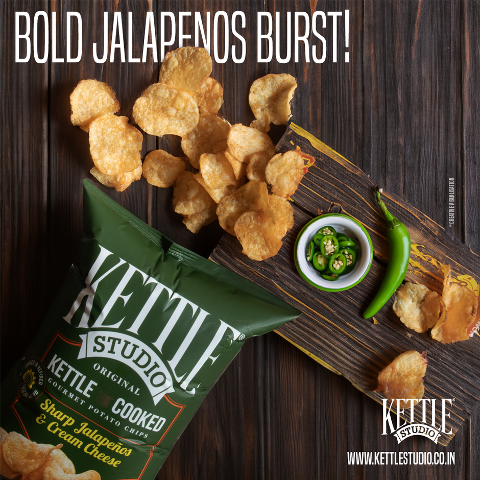 Kettle Studio Sharp Jalapenos & Cream Cheese Potato Chips