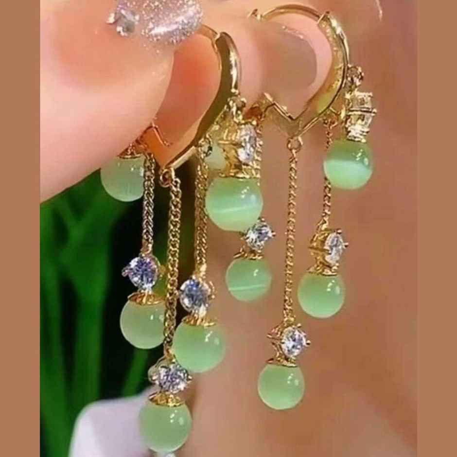 Estailo Fashion Cozy crystal hoops earrings | E0000523 | Green
