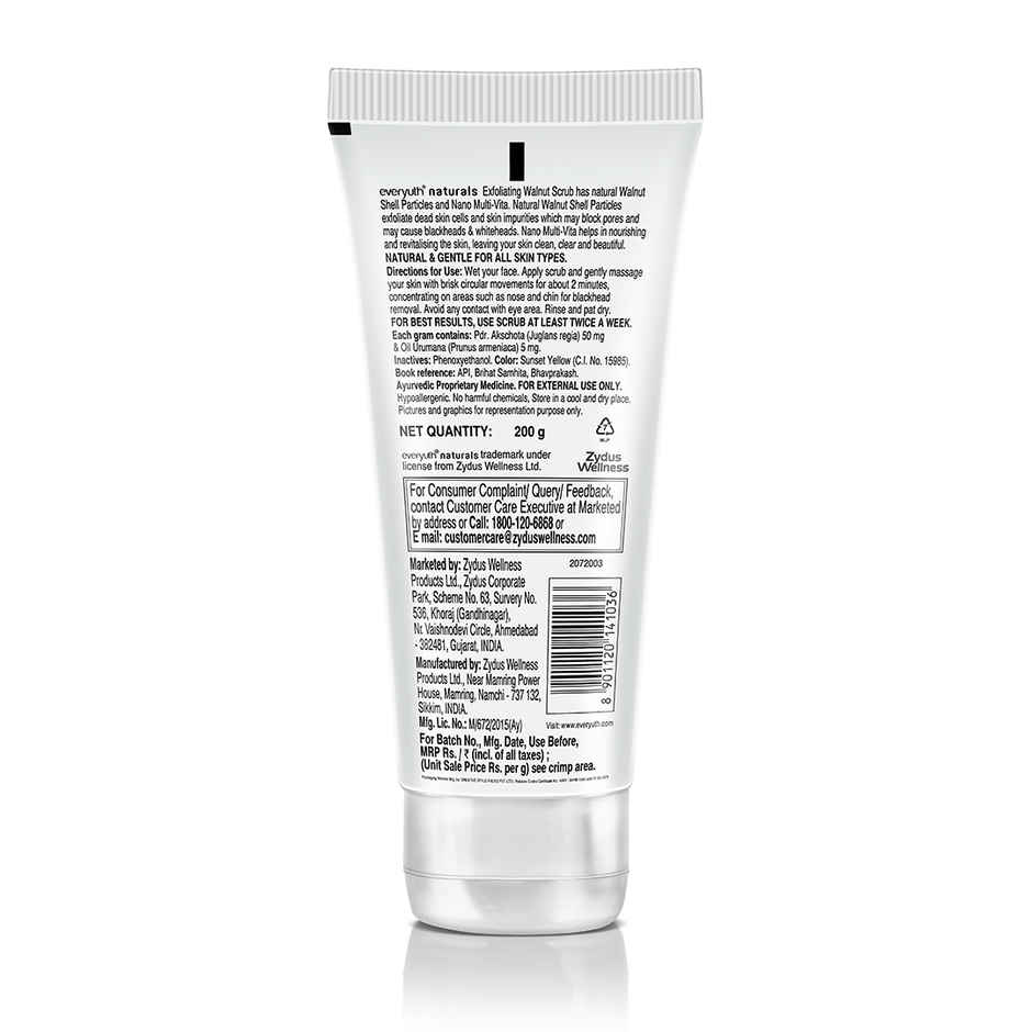 Everyuth Naturals Exfoliating Walnut Scrub for Blackheads & Dead Skin Cells