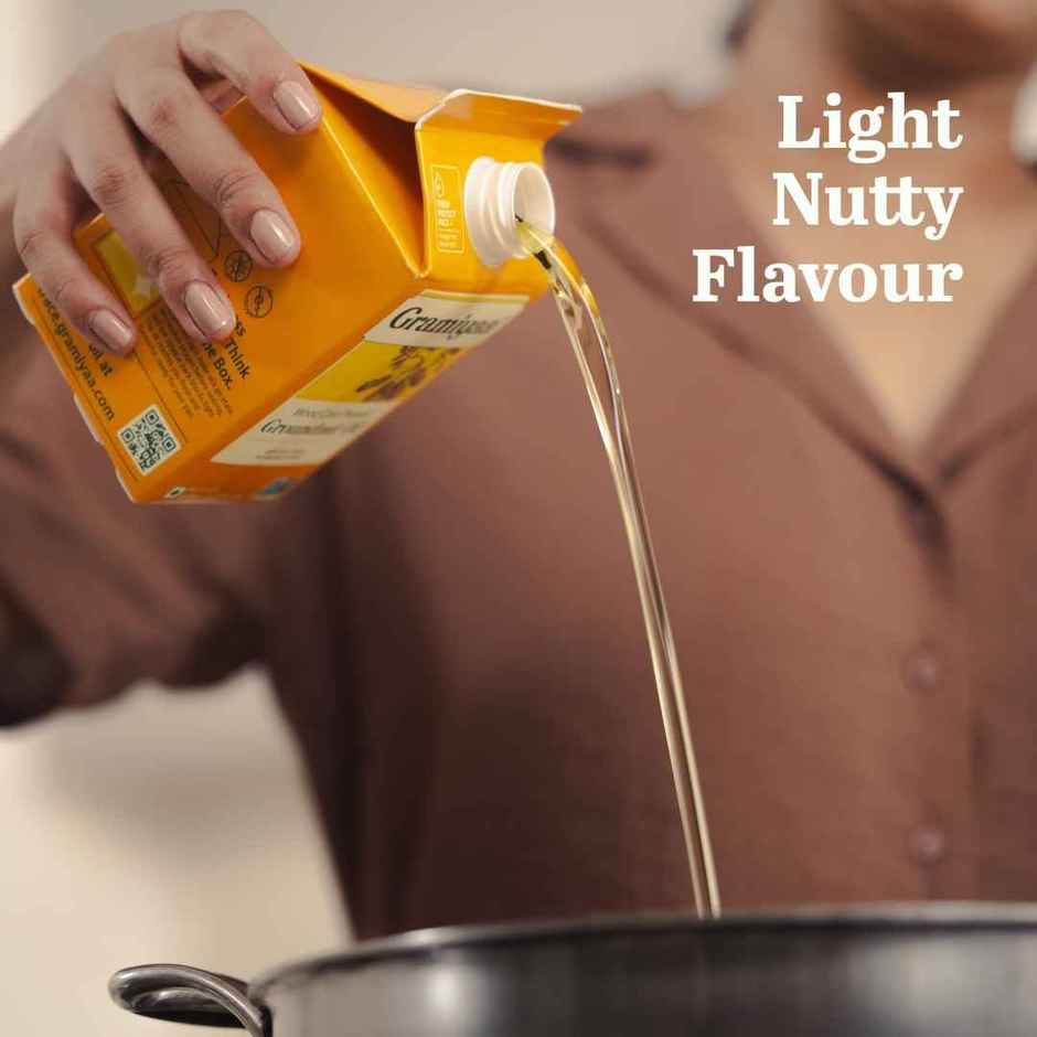 Gramiyaa Groundnut (Peanut) Cold Pressed Oil | Healthy Cooking Oil