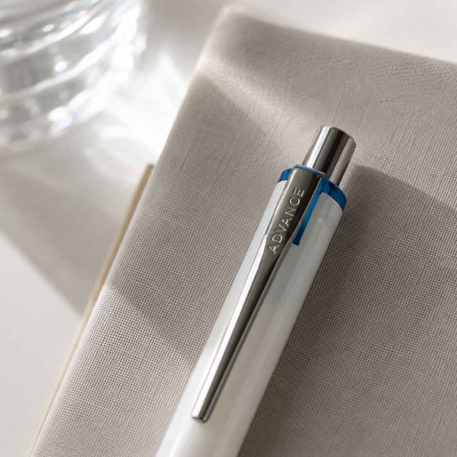 Mitsubishi Uni Advance Kurutoga Mechanical Pencil