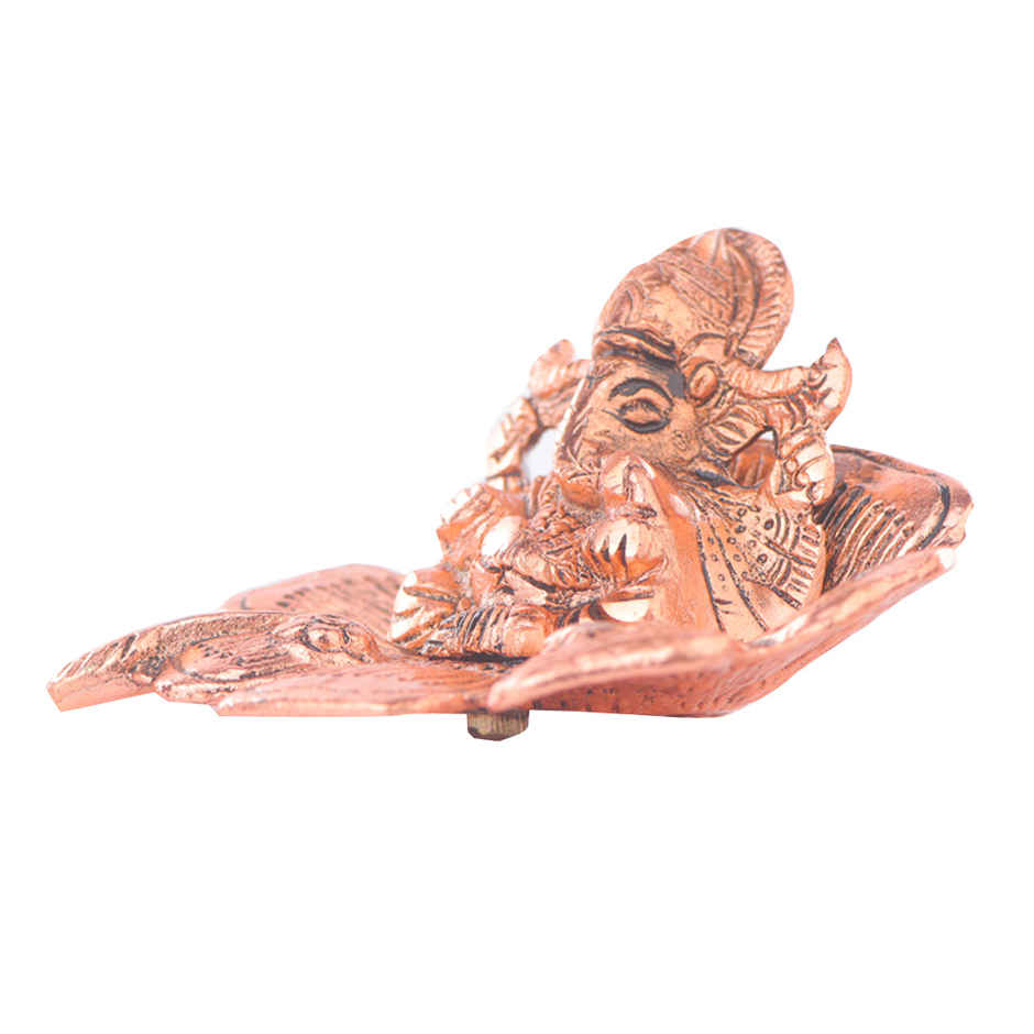 Ganesh Ji Idol on Flower in Gold Polish | Devnidhi