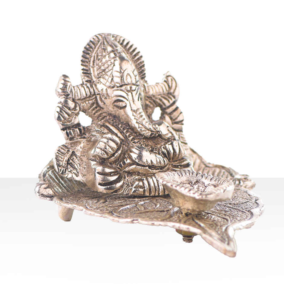 Diya Silver Plated Ganesh Ji on Peepal Leaf | Devnidhi