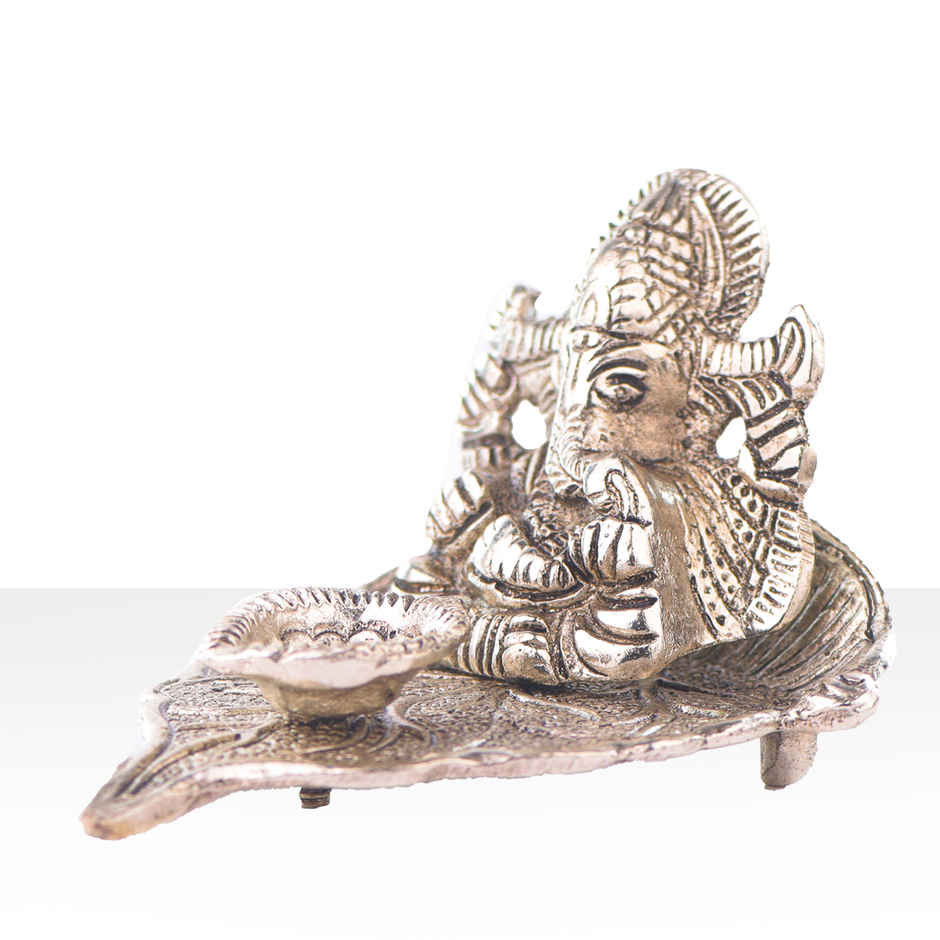 Diya Silver Plated Ganesh Ji on Peepal Leaf | Devnidhi