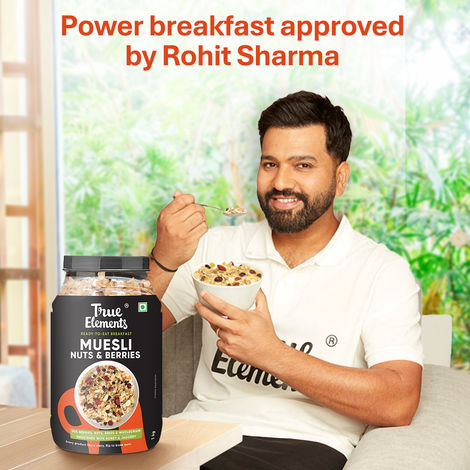 True Elements Crunchy Nut & Berry Muesli With Almonds & Cranberries - Crunchy Muesli Nuts Delight