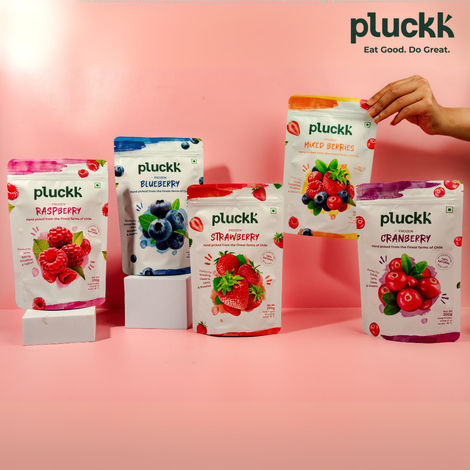 Pluckk Fresh Frozen Imported Strawberry Natural | Non GMO | Rich in Vitamin C | Healthy Snack