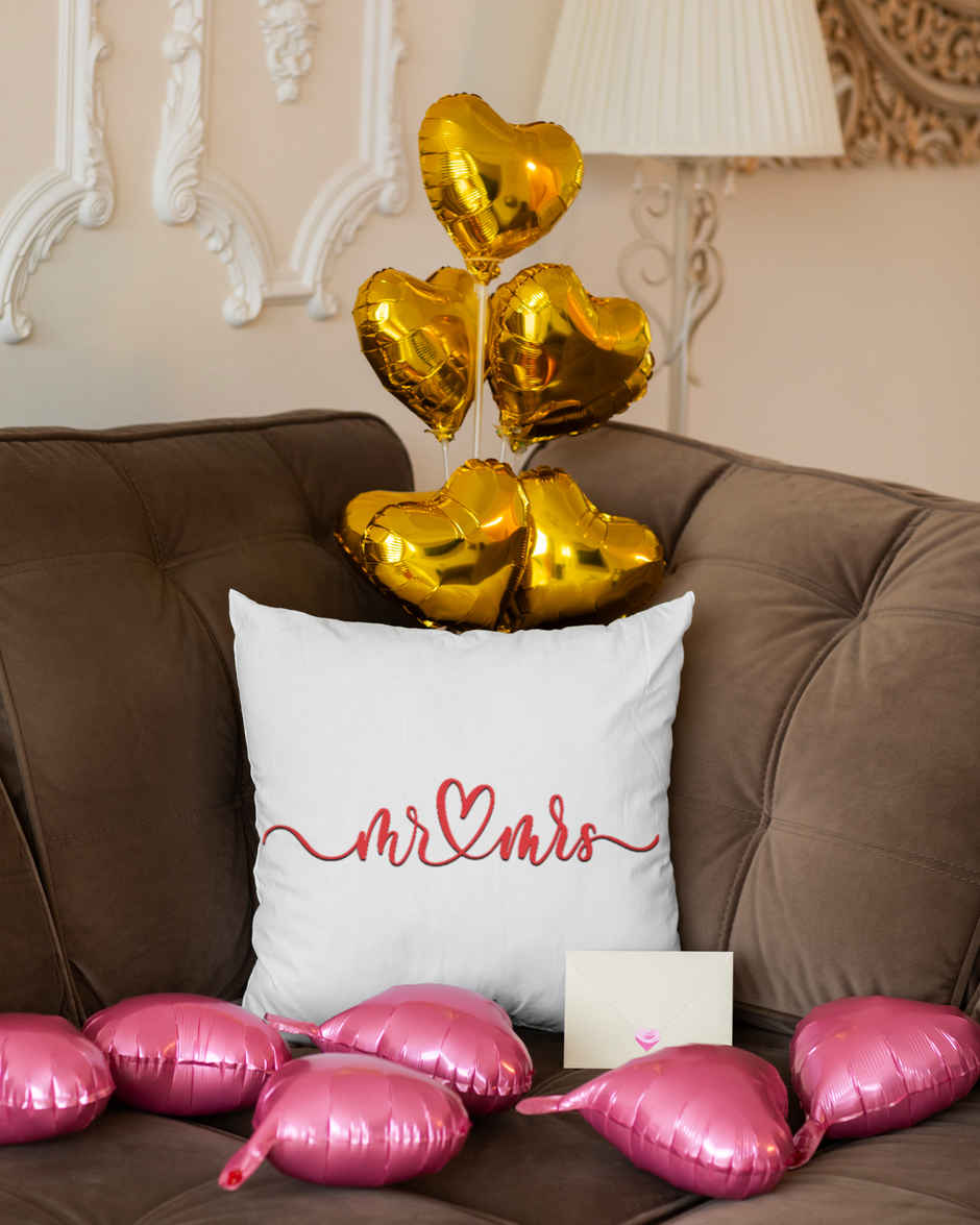 Mr & Mrs Cushion | Mad Over Prints